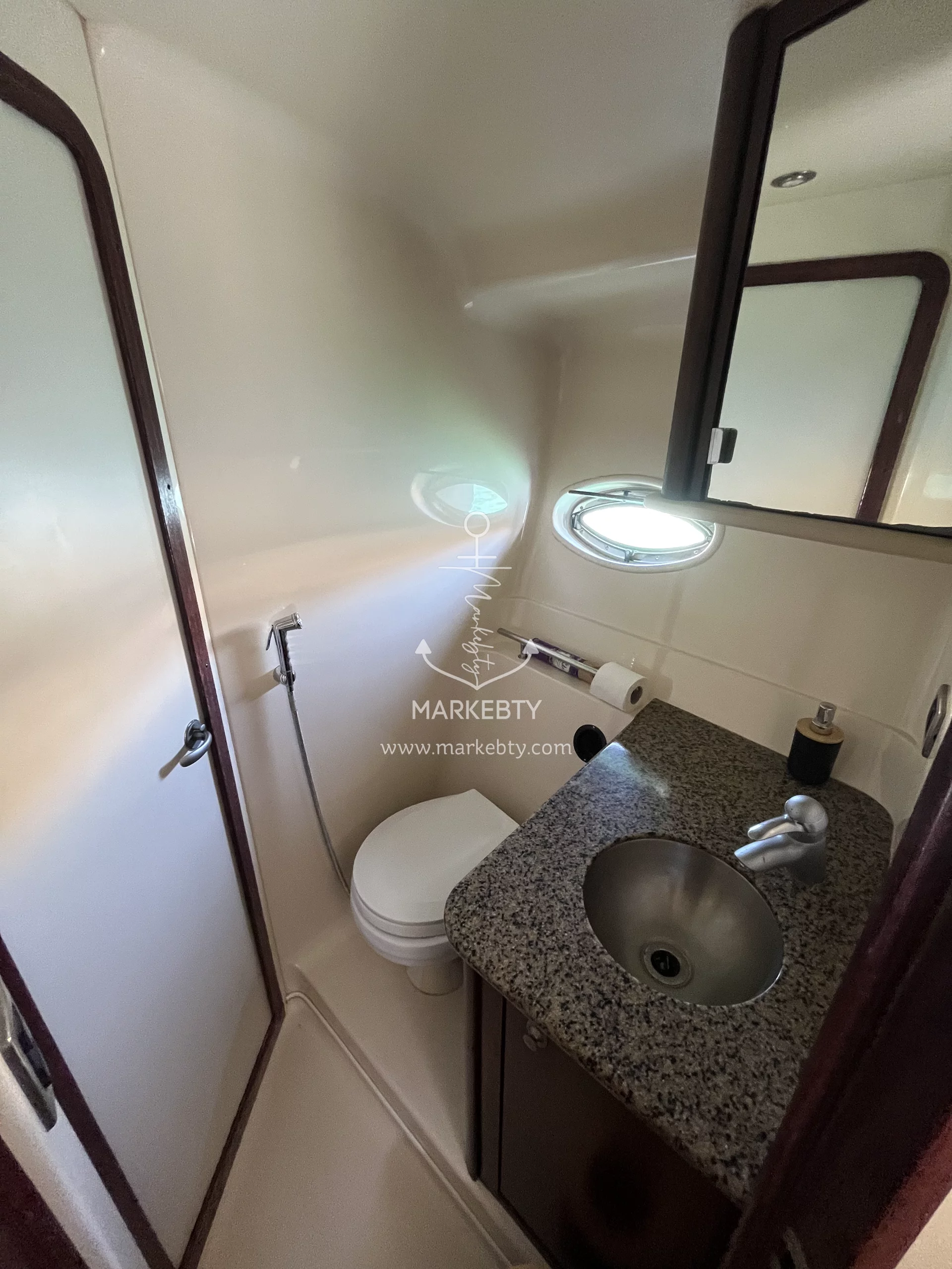 Sea Ray Sundancer 395
