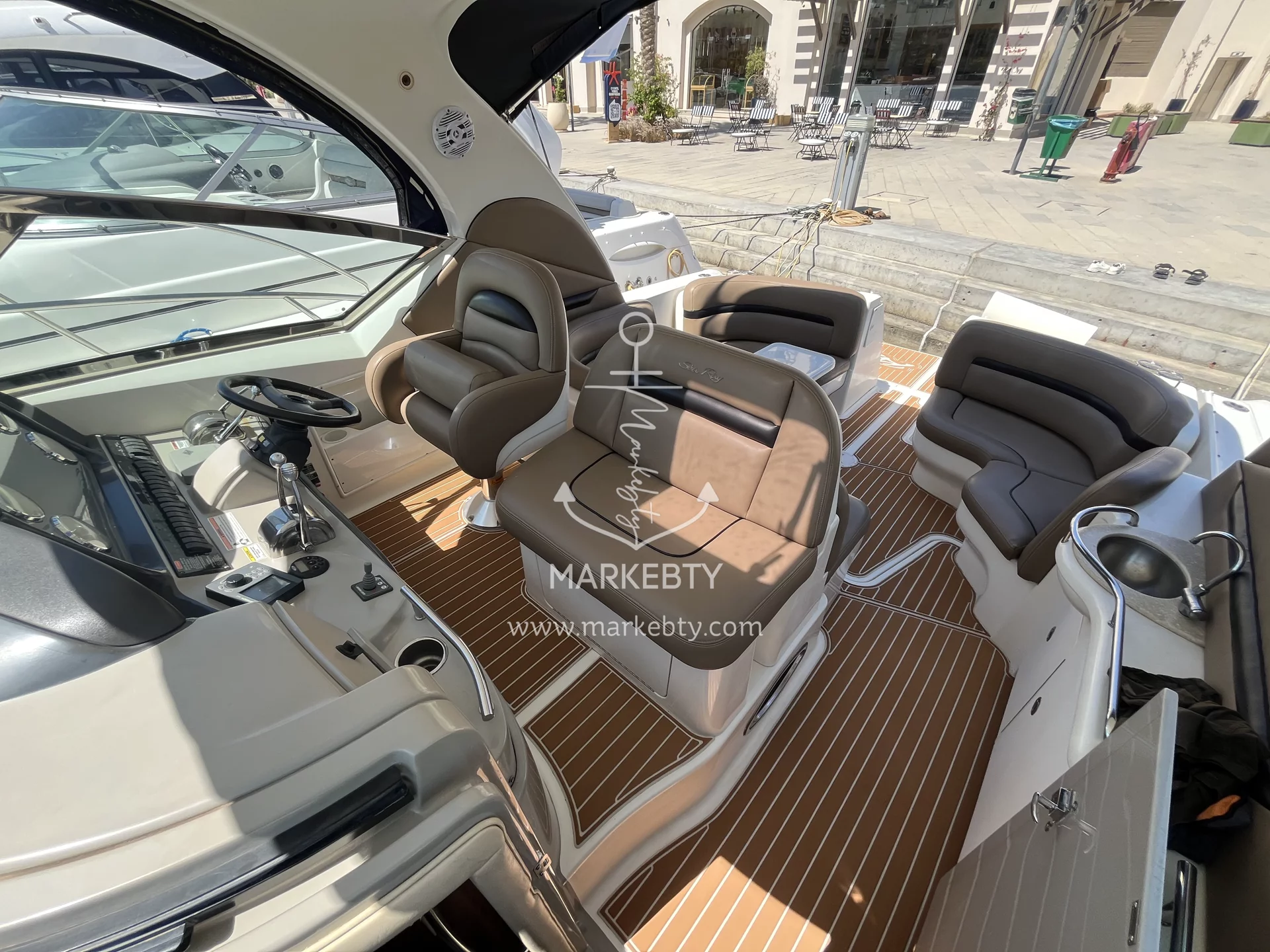 Sea Ray Sundancer 395