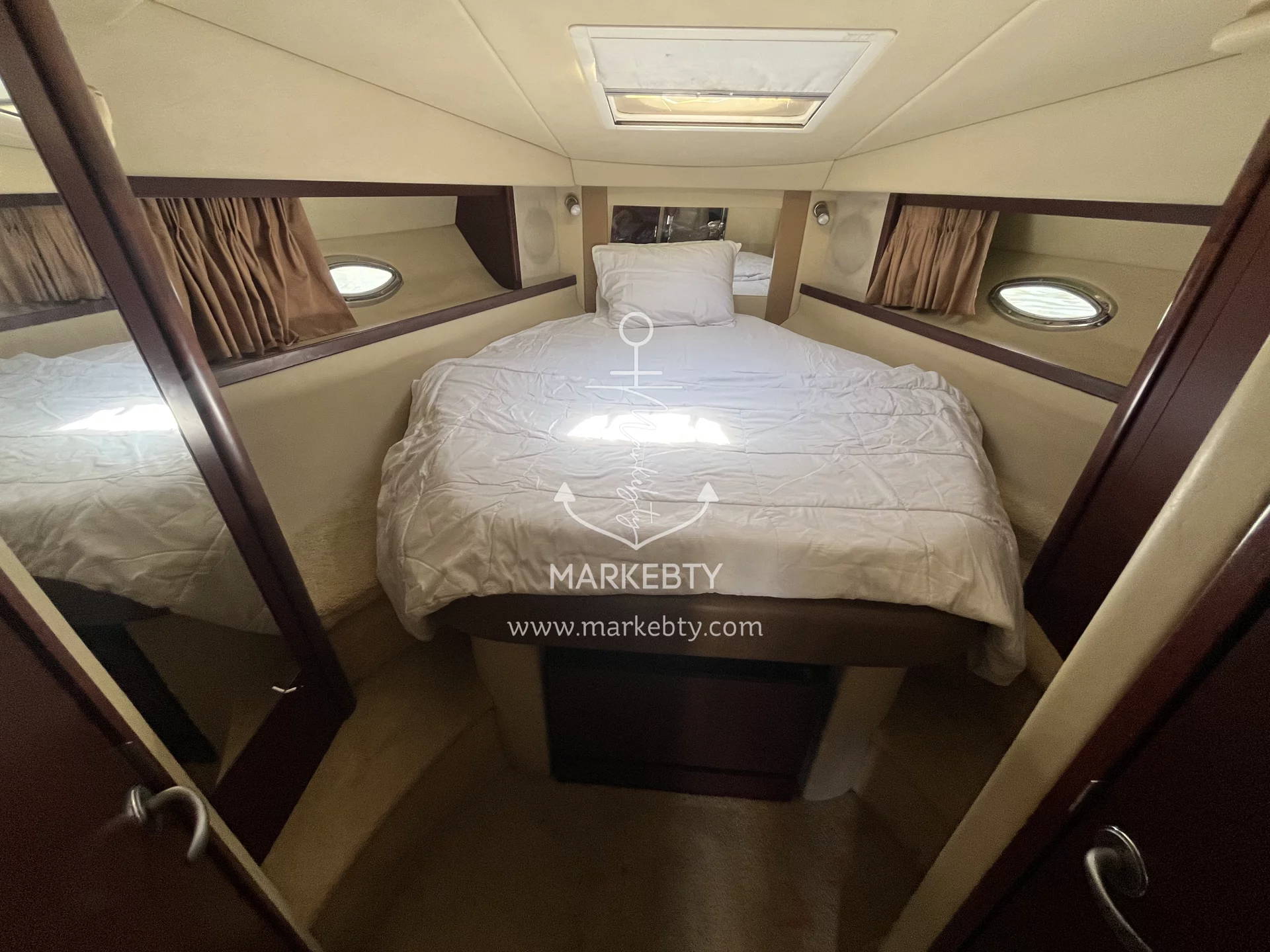 Sea Ray Sundancer 395