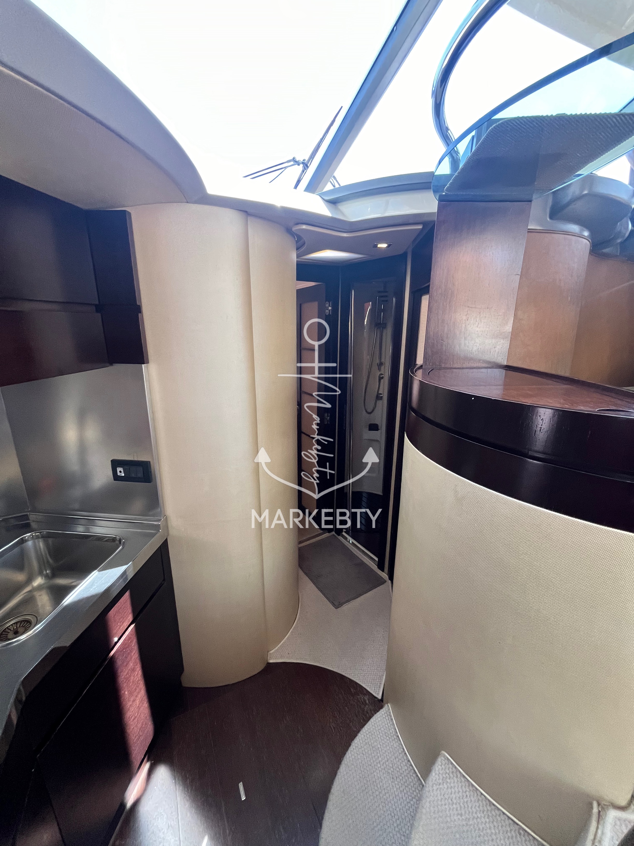Azimut 43S