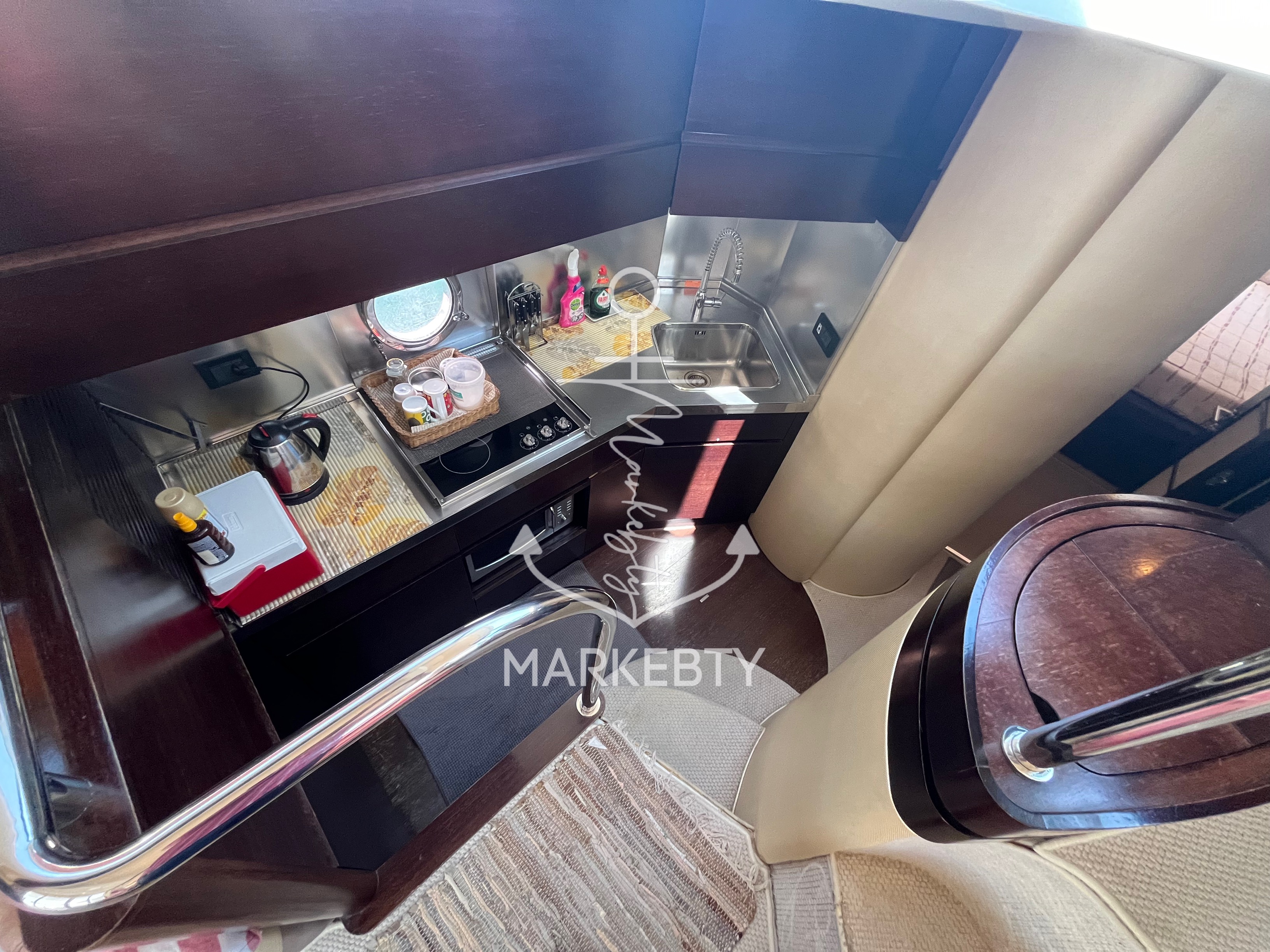 Azimut 43S