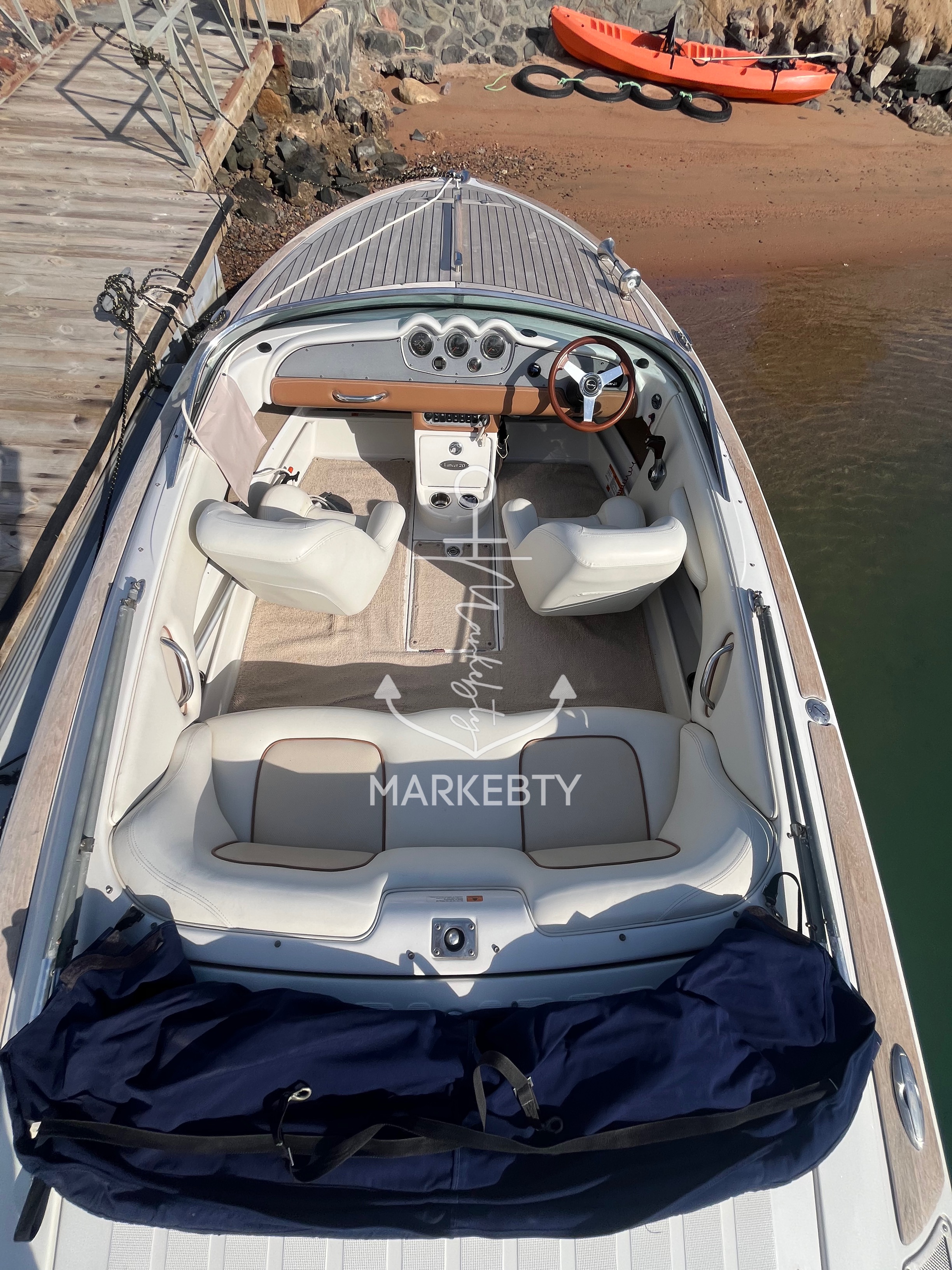 Chris Craft Lancer 20