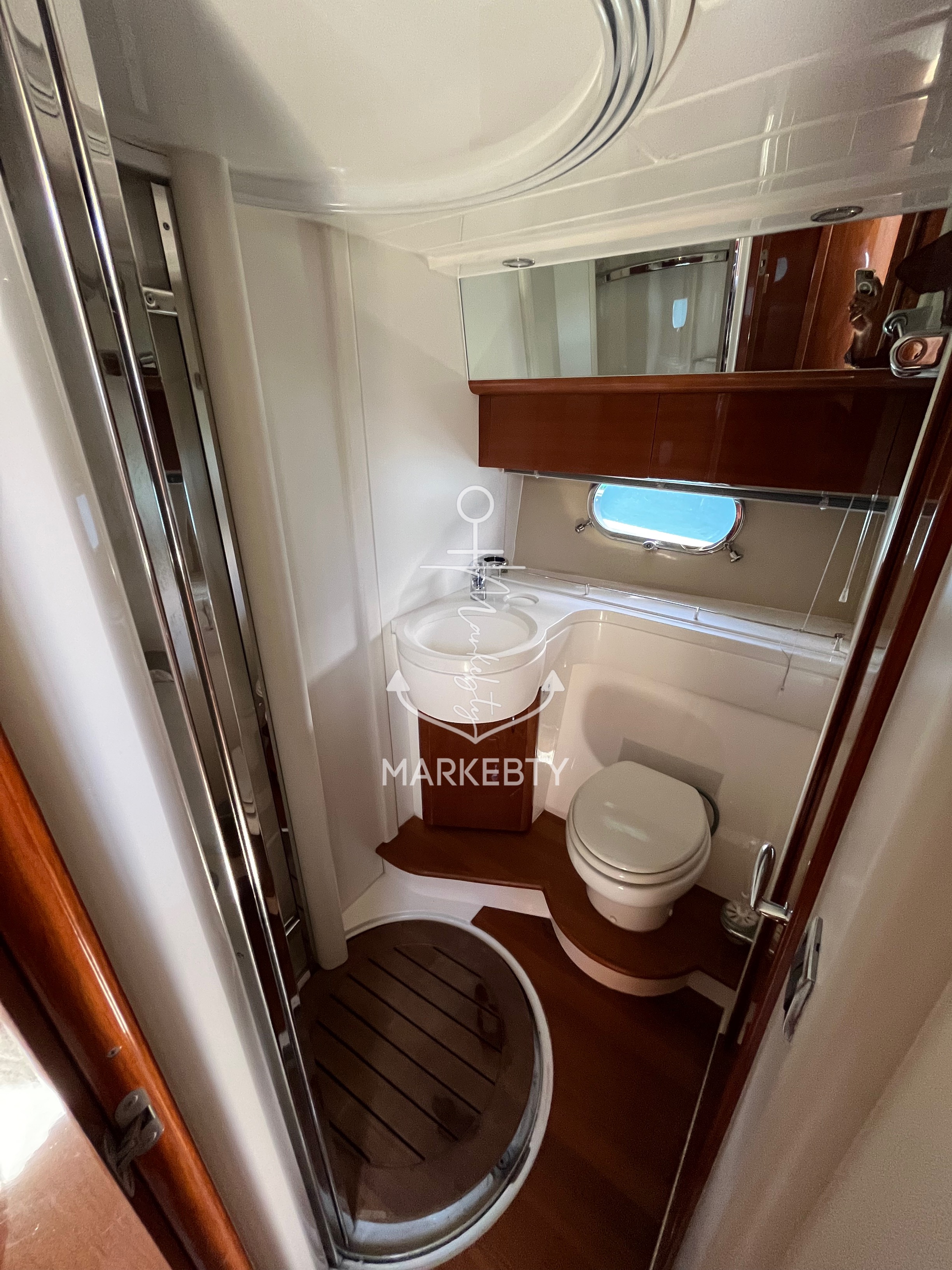 Princess 42 Flybridge