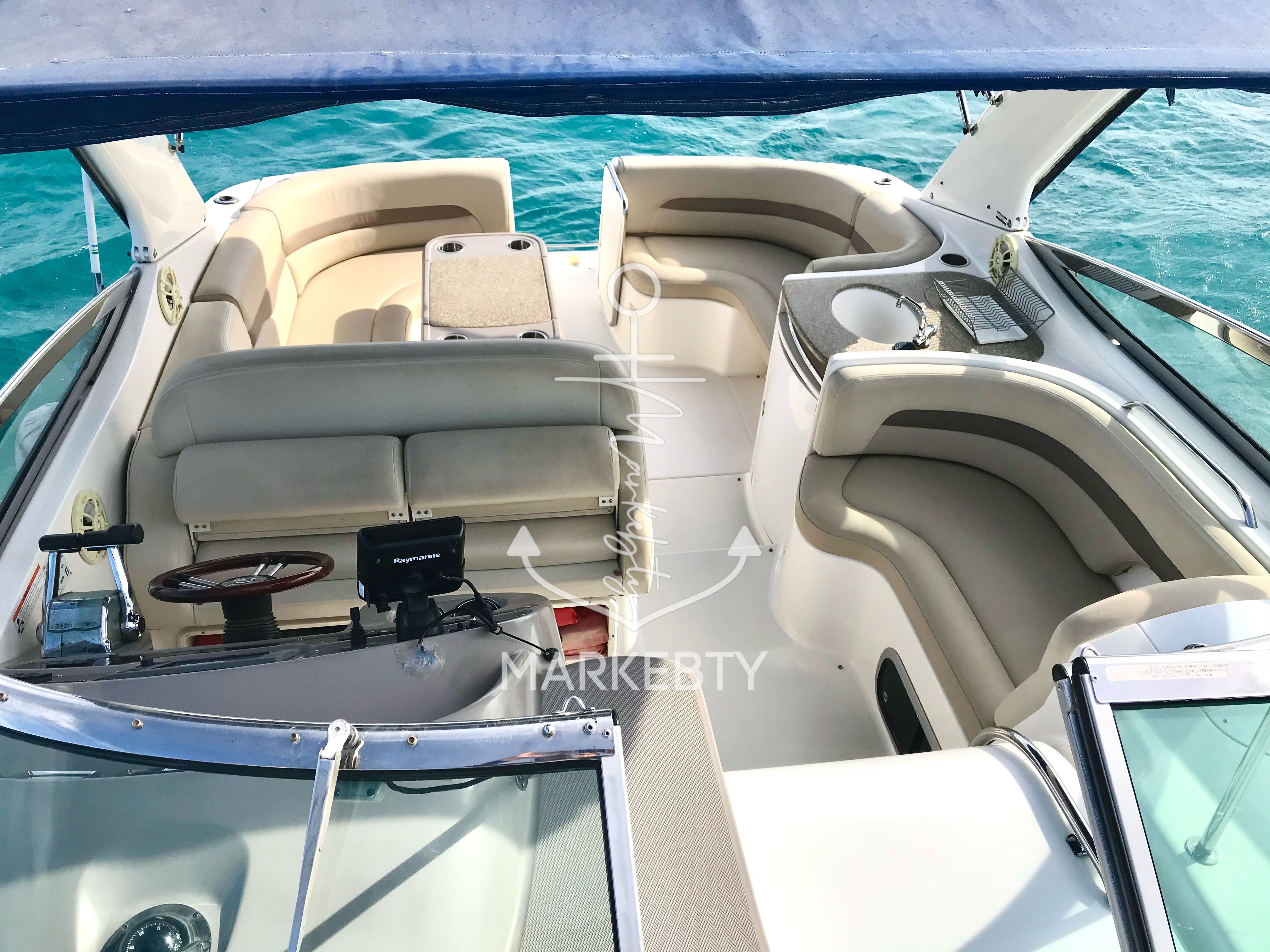 Chaparral Signature 330