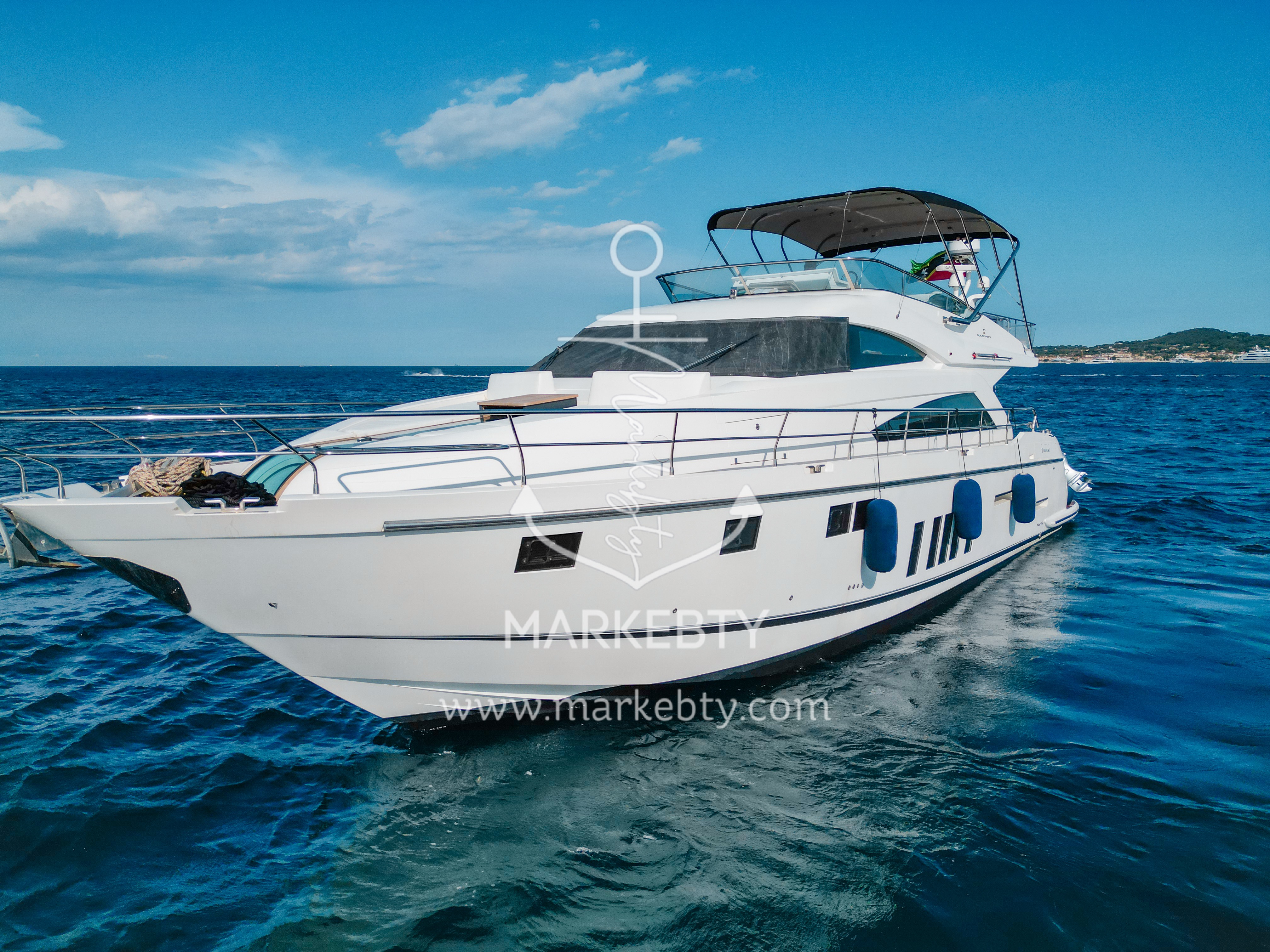 Fairline Squadron 65