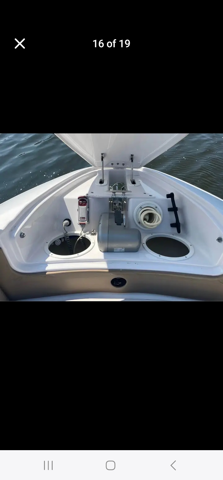 Four Winns H350