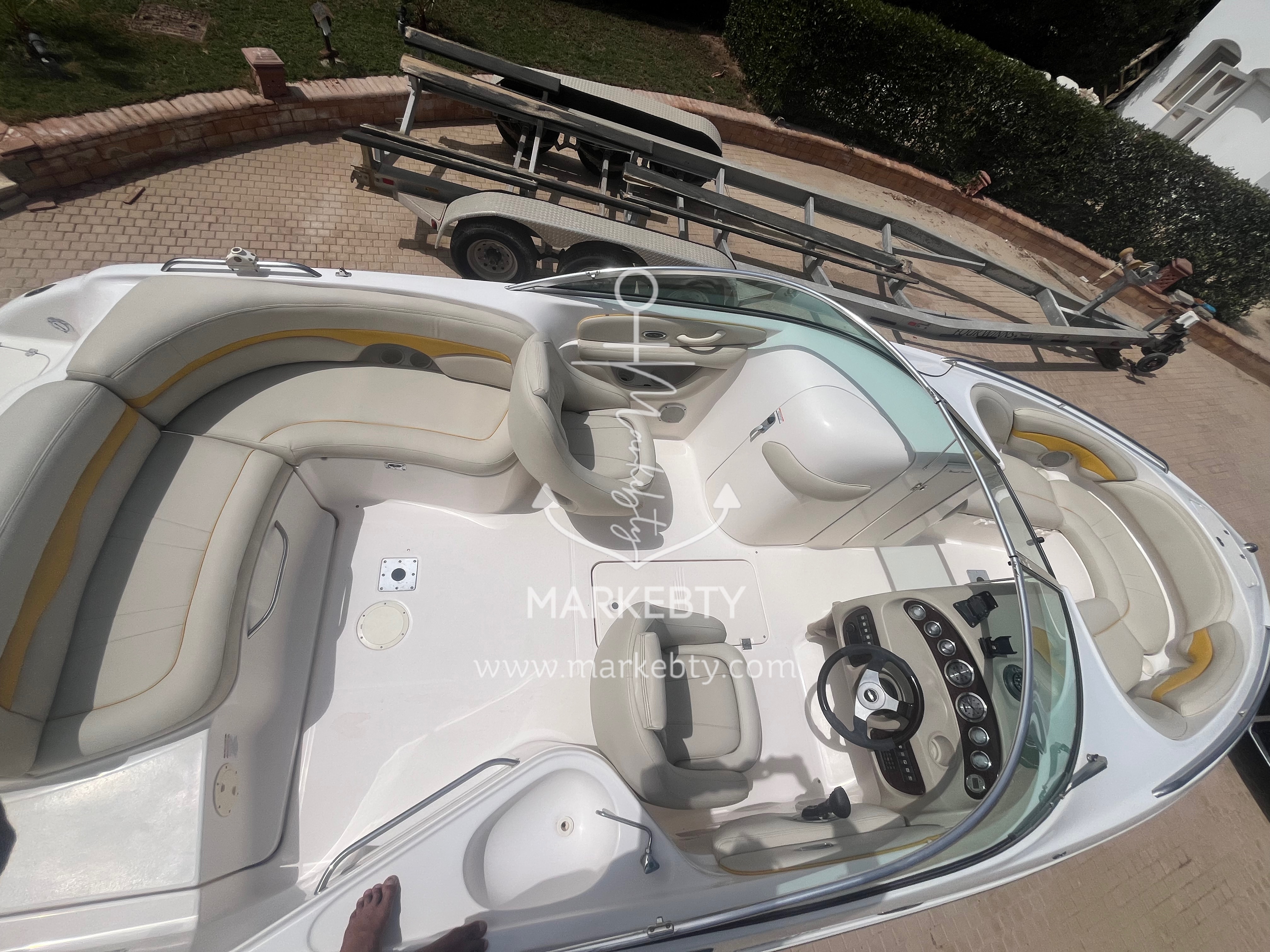 Chaparral 230 SSI